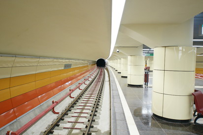Statie metrou Bazilescu OMERAS Panouri din tabla de otel folosite la statia de metrou Bazilescu