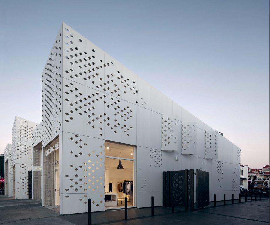 Pagina 14-Fatade ventilate din fibrociment - Ghid de texturi si culori EQUITONE [natura] [natura], [natura]...