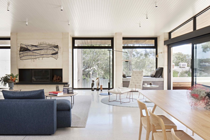 Casa Layer - O casă australiană ne prezintă frumusețea și masivitatea pământului compactat
