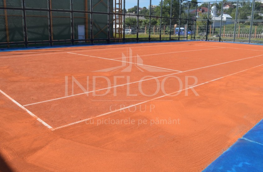 Teren de tenis cu zgura Conipur Pro Clay - Un nou teren de tenis cu zgura
