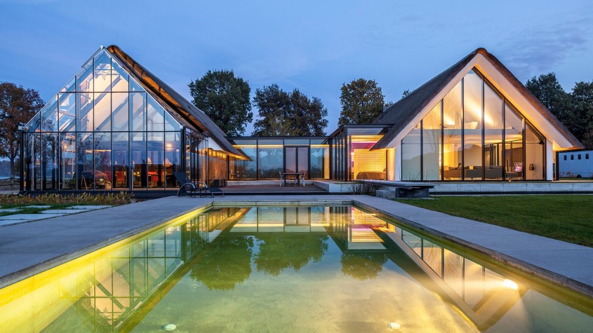 O casa din Olanda cu vitraje mari asemeni unei sere - O casa din Olanda cu