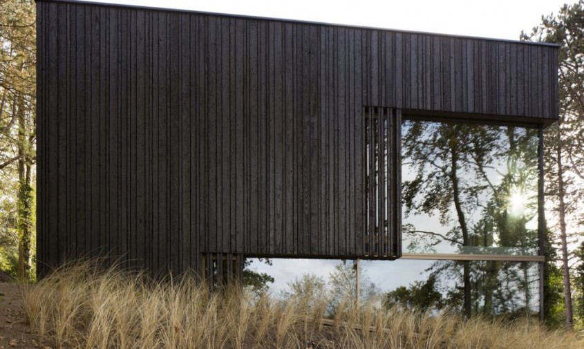 Vila Meijendel - Casa din lemn si metal, cu zero consum de energie