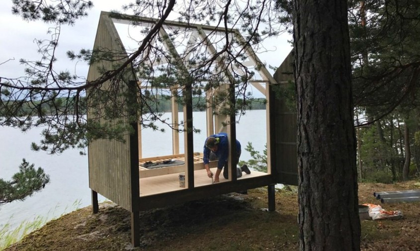 Programul “72 de ore la cabana” - Cabanele din sticlă, soluția anti-stres propusă de suedezi