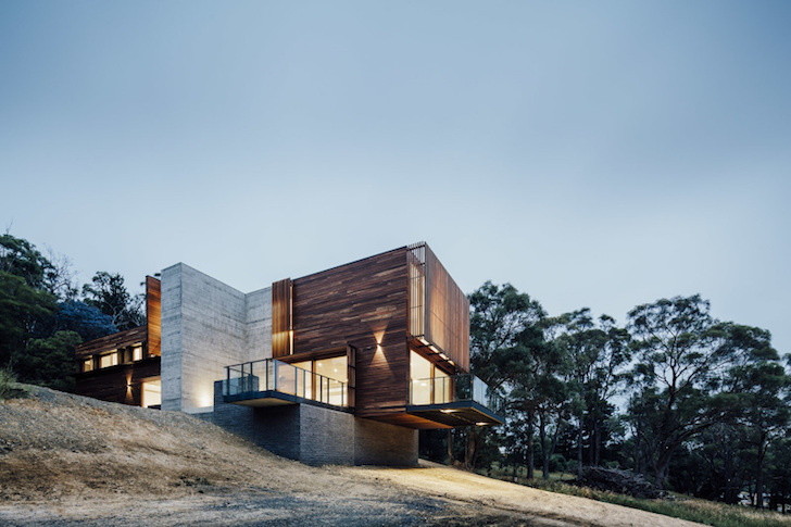 Casa Invermay - Casa Invermay, volume din beton si lemn in mijlocul naturii