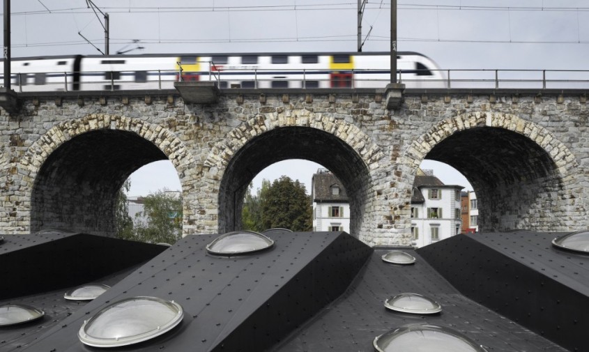 Un viaduct din Zurich este acum un spatiu comercial foarte cautat - Un viaduct din Zurich
