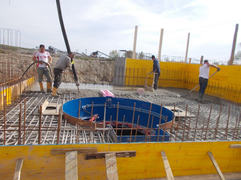 Protectie permanenta a betonului cu Penetron Admix la o hidrocentrala de 2500 mp de pe raul