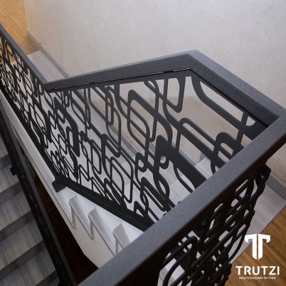 Model balustrada metalica TRUTZI - Modele porti, garduri si balustrade din fier forjat TRUTZI