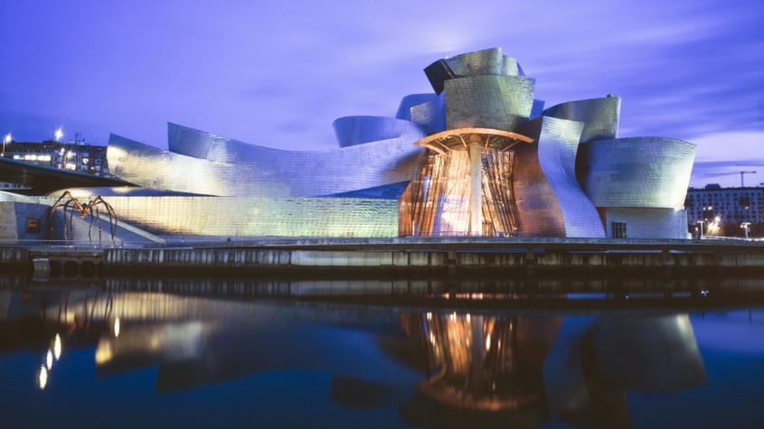 Cladiri care au schimbat lumea - Muzeul Guggenheim din Bilbao - Cladiri care au schimbat lumea