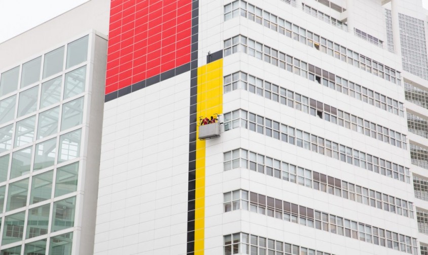 Haga devine lacasul pentru ‘Cea mai mare pictura a lui Mondrian’ din lume - Haga devine
