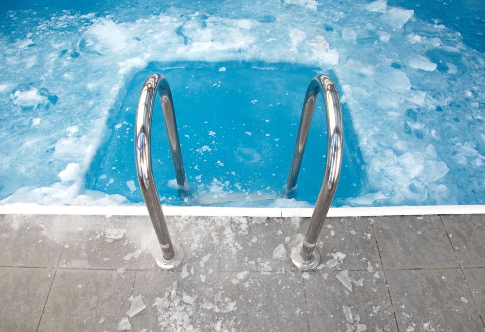 money nickel site Cât încă nu e prea târziu: ți-ai pregătit piscina exterioară pentru iernat?