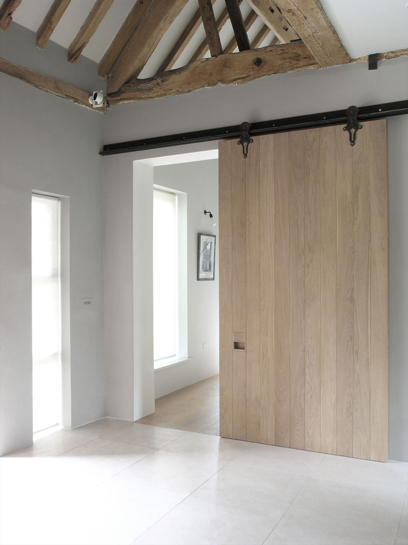 Uși glisante de „hambar” în spații moderne - Uși glisante de „hambar” în spații moderne