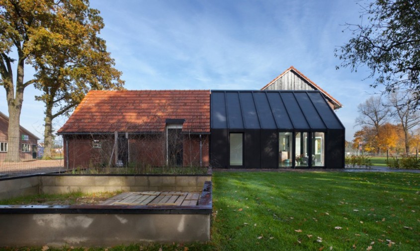Casa "Barn Living Aalten" - O refacere moderna a unei case la tara