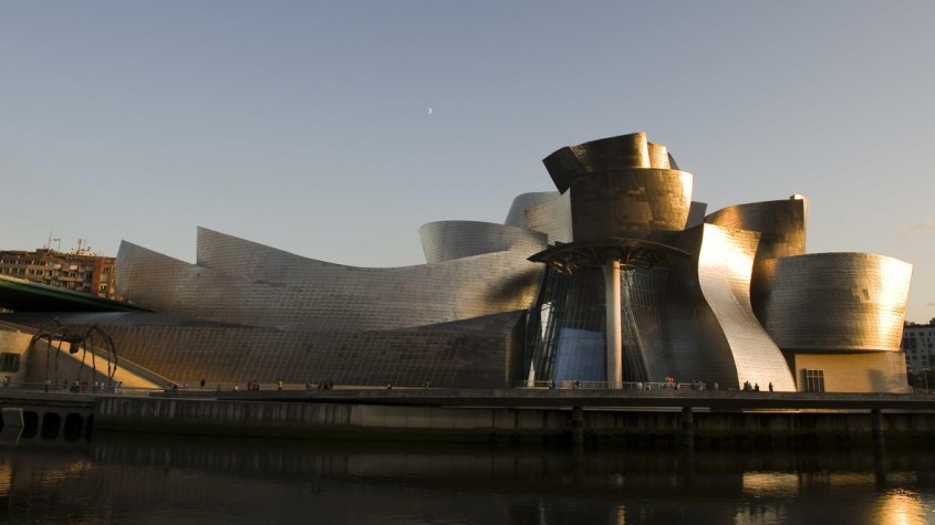 Cladiri care au schimbat lumea - Muzeul Guggenheim din Bilbao - Cladiri care au schimbat lumea