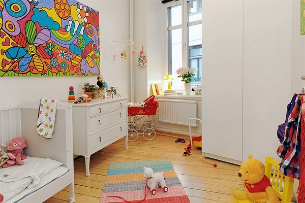 Camera copiilor plina de culoare - Inspiratie pentru familisti design accesibil confortabil si practic pentru un