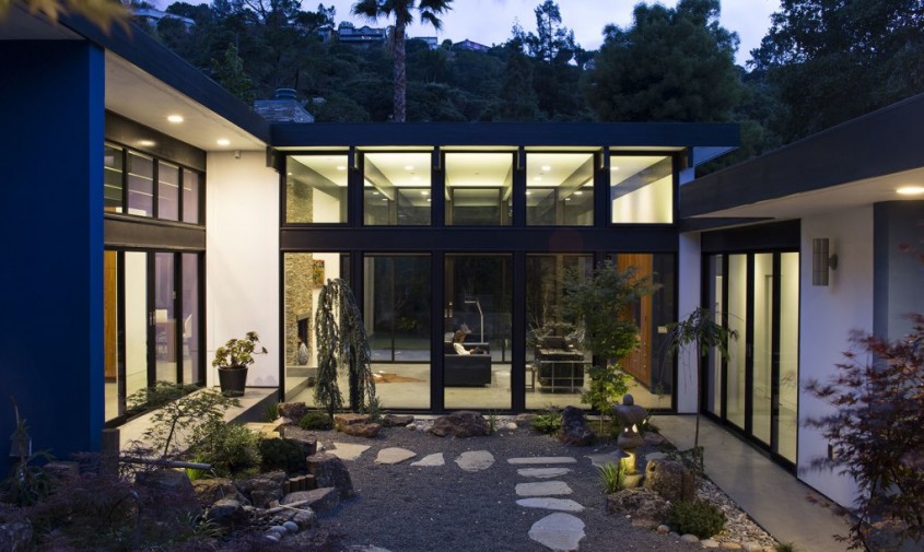 Casa cu interioare generoase, adaptata climatului californian - Casa cu interioare generoase, adaptata climatului californian