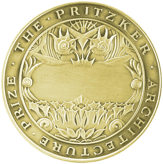 Premiul Pritzker - Arhitectul Alejandro Aravena este laureatul prestigiosului Premiu Pritzker 2016