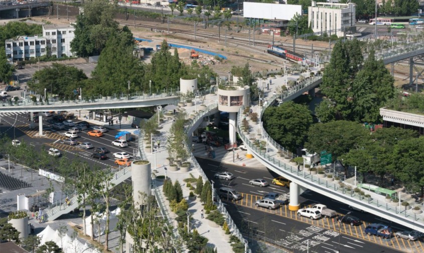 Autostrada suspendata "Seoullo 7017" - Autostradă suspendată transformată în "oraș al plantelor"