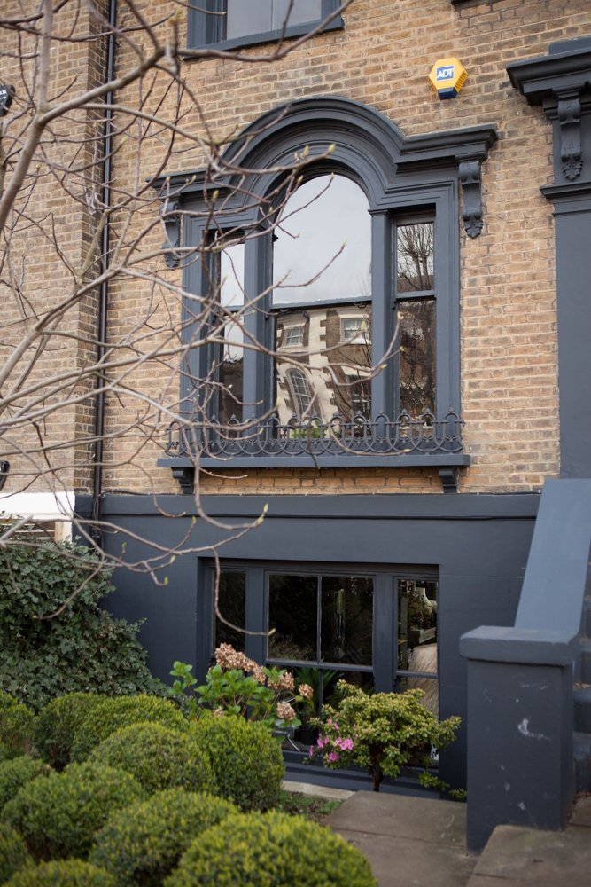 O casa din East London cu atmosfera plina de dramatism si mister - O casa din