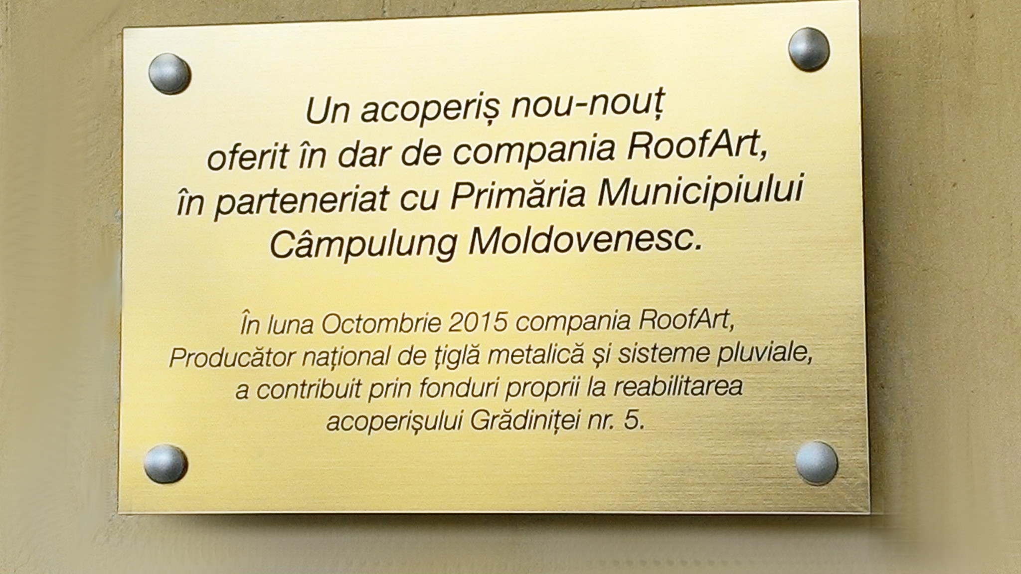 RoofArt promisiune onorata un acoperis in dar la o gradinita din Campulung Moldovenesc - RoofArt promisiune