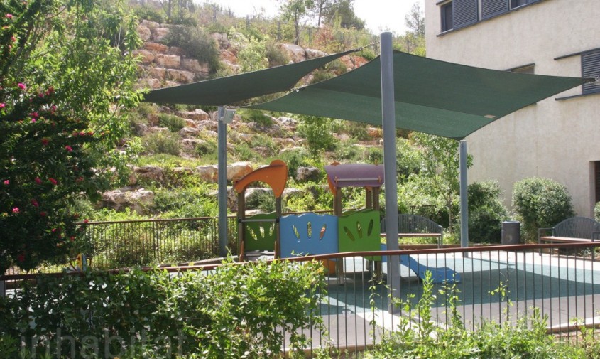 Kindergarten-Project-Playground-1020x610 - Vegetatia bogata infrumuseteaza un complex de locuinte