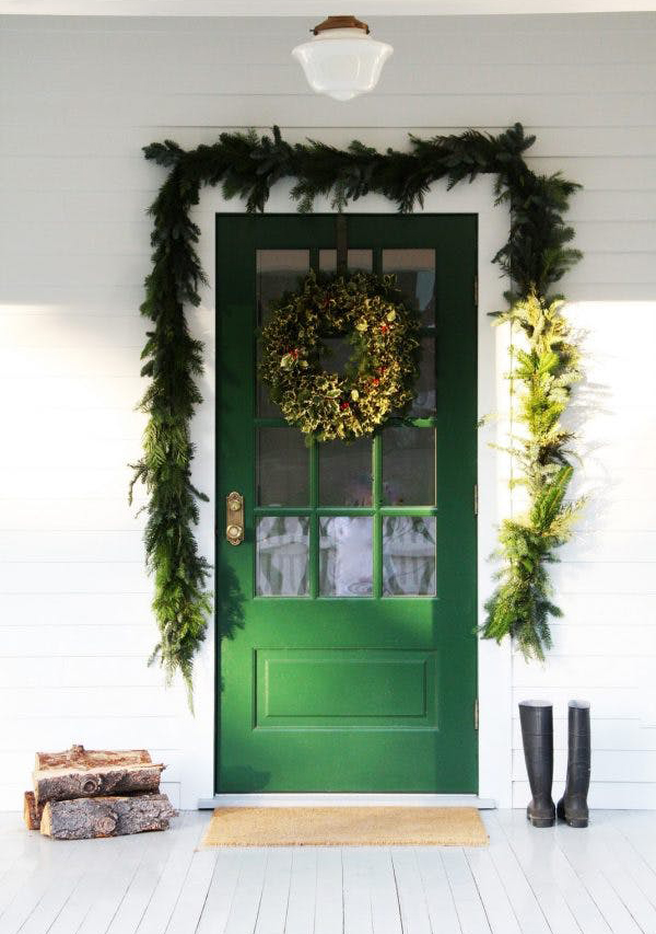 Idei simple pentru un exterior de poveste - Cum îți decorezi casa de Crăciun? Idei simple