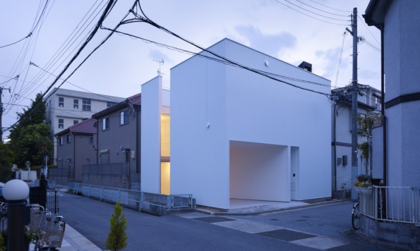 Geometria unei case din Japonia solutie la restrictiile urbane - Geometria unei case din Japonia solutie