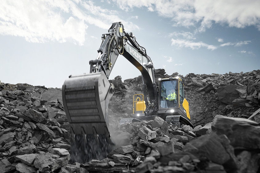 Excavatorul Volvo EC220E - construit sa dureze - Excavatorul Volvo EC220E - construit să dureze