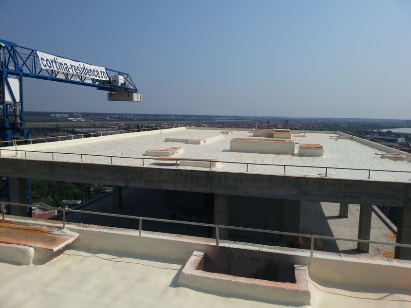 20140806_105124 - Termoizolatie cu spuma poliuretanica - Cortina Residence Baneasa