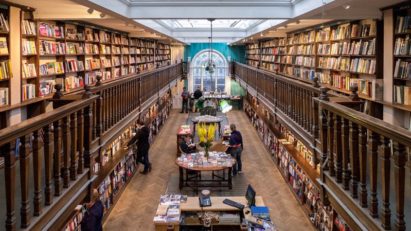 6_daunt_books_1 - Daunt Books Marylebone (Londra, Anglia)