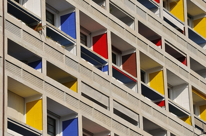 Prima unitate de locuit proiectata de "Le Corbusier" detaliu - Prima „unitate de locuit“ proiectata de