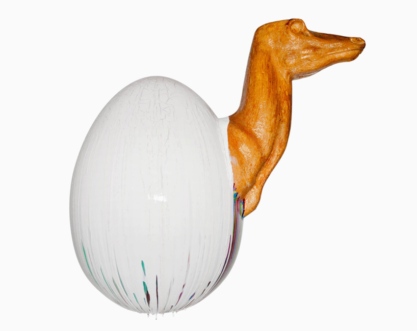 Dustin Yellin, oul no. 259 - Oua create pentru marea cautare de oua