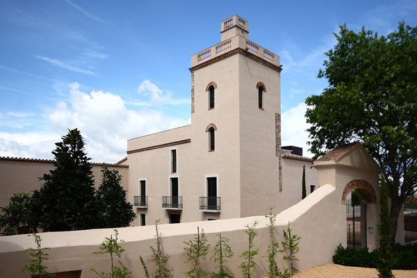 casa_spaniola11 casa_spaniola11 - Ruinele unei case spaniole din sec. al 16-lea transformate intr-o Academie moderna