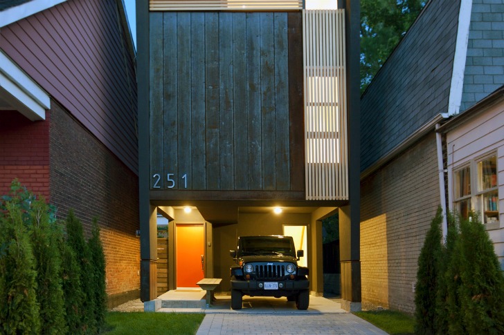 Casa Shaft din Toronto arhitectura pe un teren cu o latime de 6m - Casa Shaft