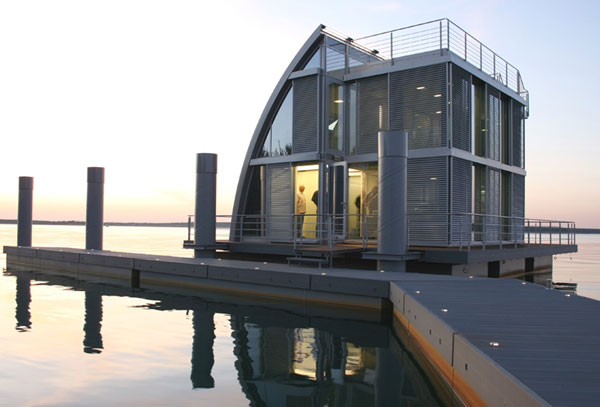 Aqua Floathome, o casa plutitoare din Germania - Aqua Floathome - o casa plutitoare in Germania