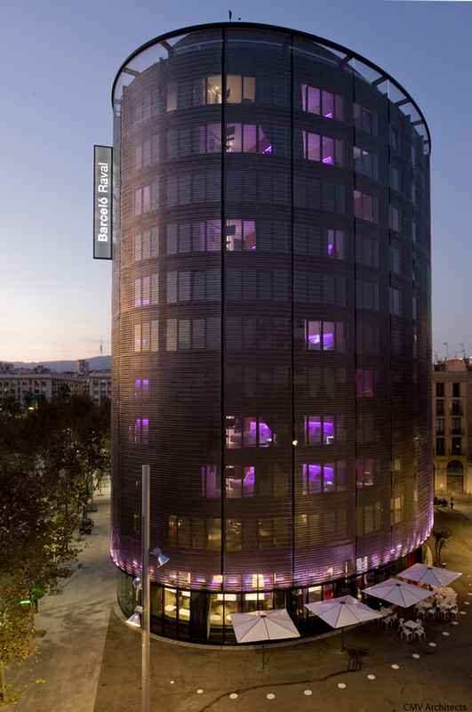 Hotel Barcelo Raval - Nou hotel in spatiul catalan