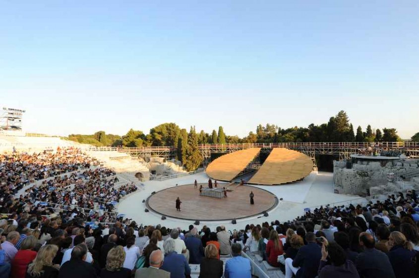 Vechi teatru elen in Siracuza 2 - Scena vechiului teatru antic elen din Siracuza