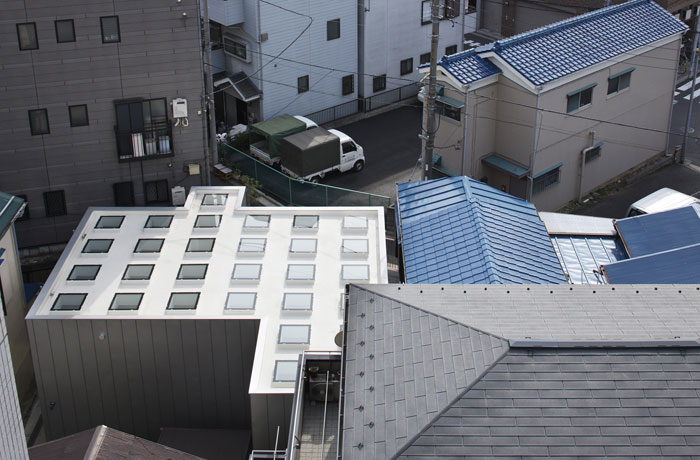 Casa deschisa catre cer - Casa deschisa catre cer in Japonia