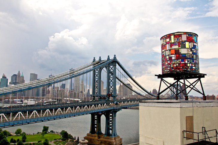 Turn de apa in New York 2 - Turnul de apa realizat de Tom Fruin