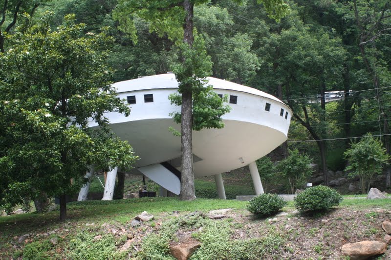 Space House din Signal Mountain Tennessee - Casa in forma de nava spatiala (Space House) -