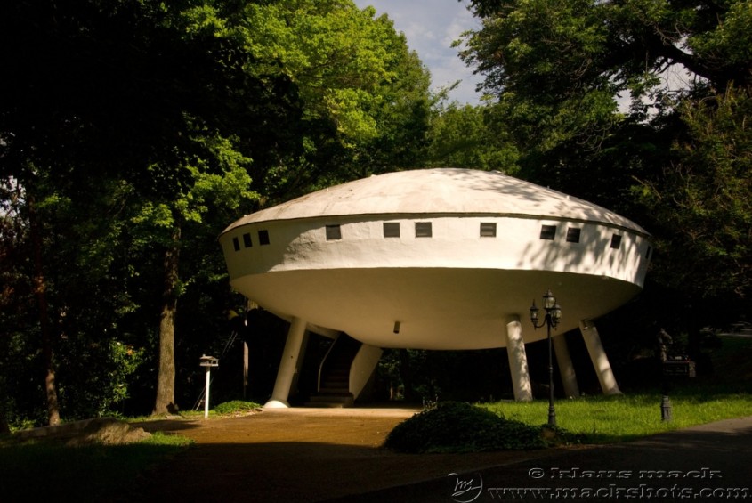 Space House din Signal Mountain Tennessee - Casa in forma de nava spatiala (Space House) -