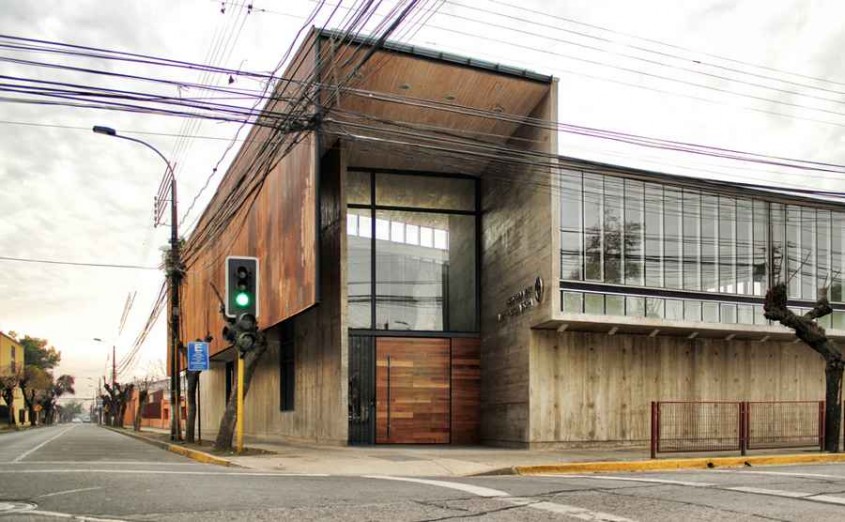 Liceul Maria Auxiliadora - Cladire administrativa pentru Liceul Maria Auxiliadora, Chile 