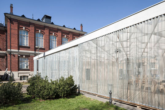 Pavilion temporar 3 - Pavilion temporar din lemn in Helsinki