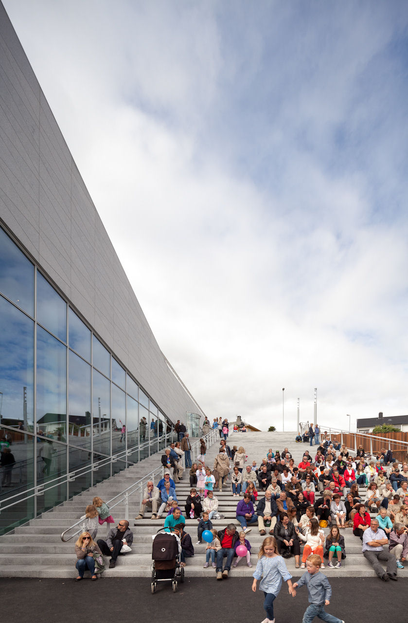 Centrul_Plassen4 - Noul centru de festivitati Plassen din Norvegia