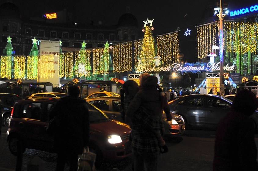 "Bucharest Christmas Market" 2012, foto Alina Miron - Luminile transforma realitatea intr-un basm de Sarbatori 