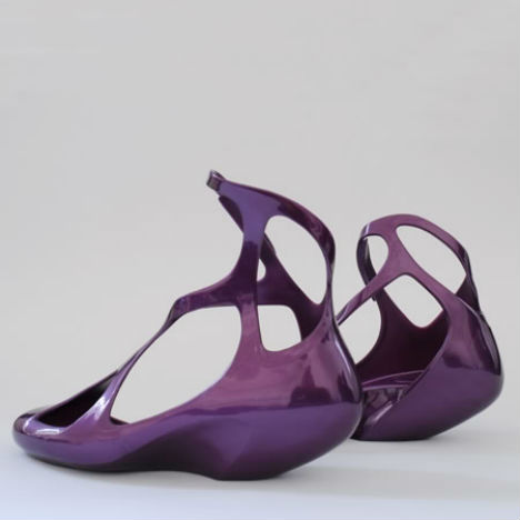 Zaha Hadid pentru Melissa - Arhitectii proiecteaza pantofi