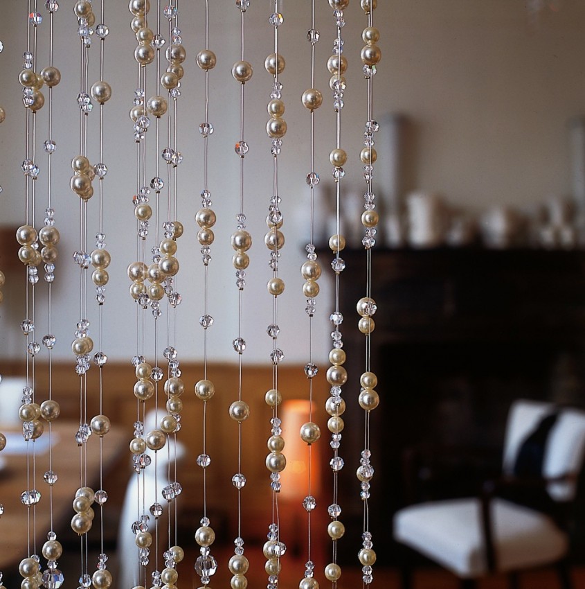 Un decor pretios cu perle de cristal foto via spinadesign co uk - Designerii si creatorii