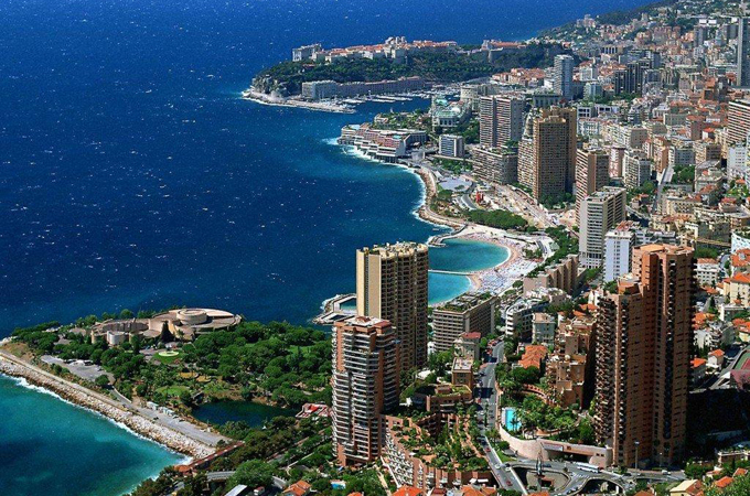 Principatul Monaco a fost silit sa se dezvolte pe verticala din pricina terenului extrem de limitat