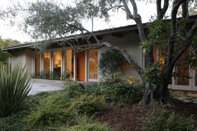 O casa in Silicon Valley design Charles DeLisle - Stilul nu poate fi incadrat in nici