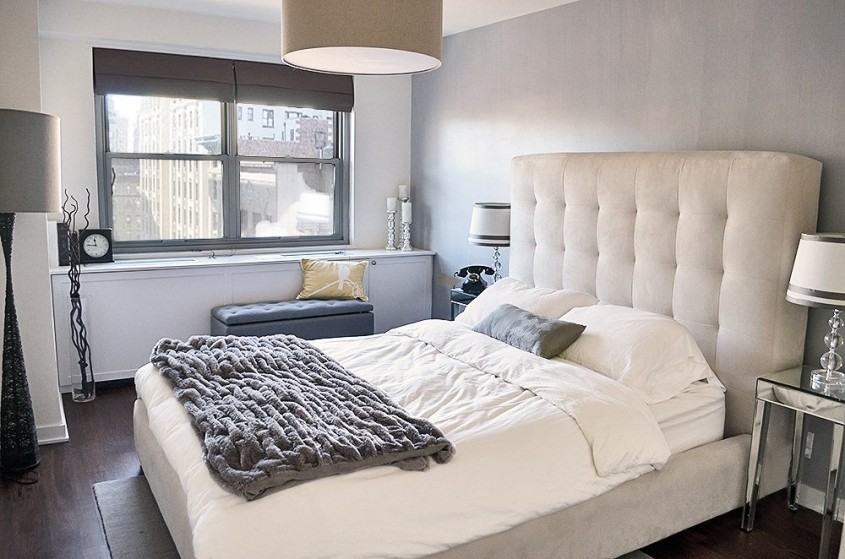 Un apartament rezultat dintr-o negociere intre un minimalist si o adepta a decorurilor cochete - Un