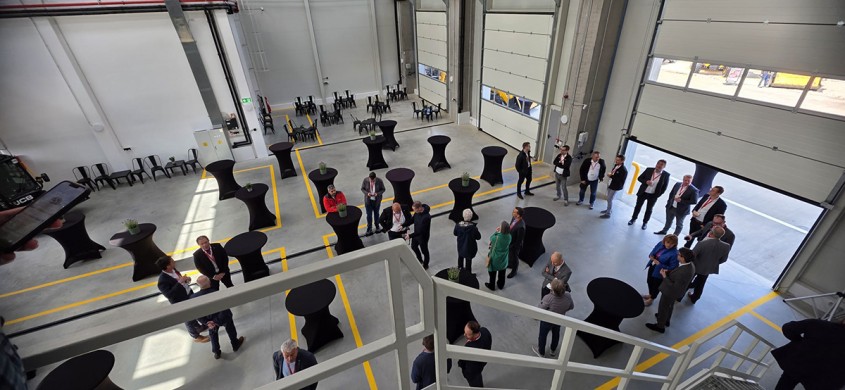 nr-8-20165d73-d5a2-48b2-85ea-09c6e4089f66-1